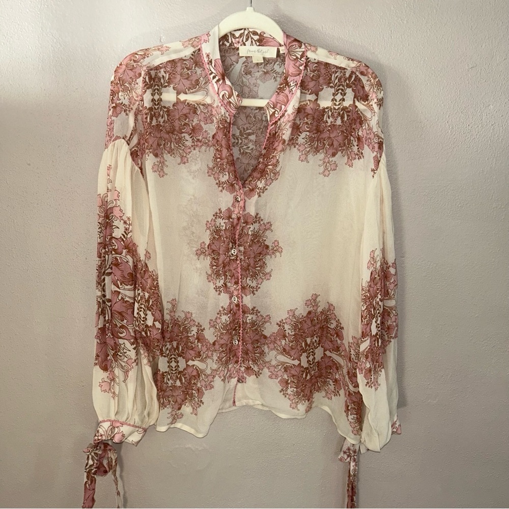 Chic Floral sheer balloon tie sleeves Soft Pink blouse - Picture 2 of 4